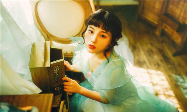 找个女人生个小孩多少钱一个月,找个女人生个小孩多少钱一个月呢