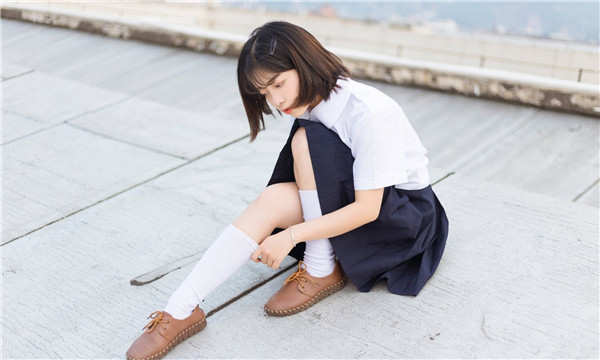 找个女人生娃多少钱一个月呢,找个女人生个孩子要花多少钱